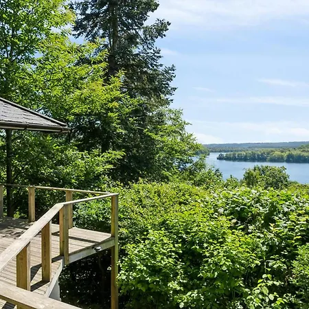 Feriehus Historic With Panoramic View By Julso